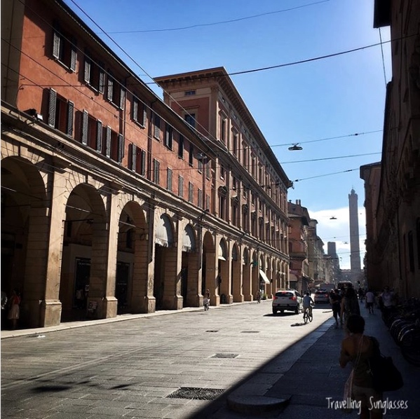 Bologna Via Rizzoli Portico