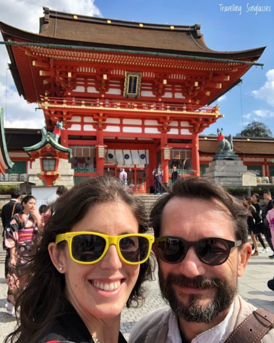 Fushimi Inari-taisha shrine Kyoto - Travelling Sunglasses