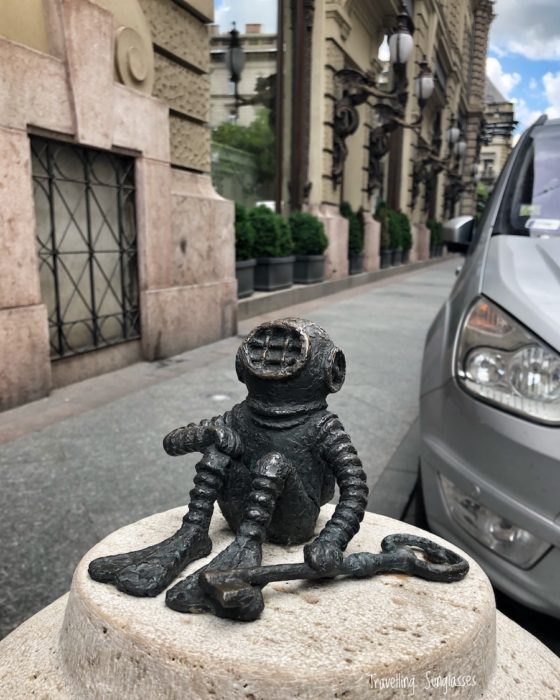 Mini statues Budapest Kolodko diver New York Cafe