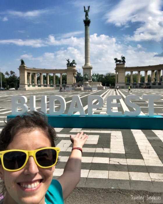 Budapest Heroes Square Travelling Sunglasses
